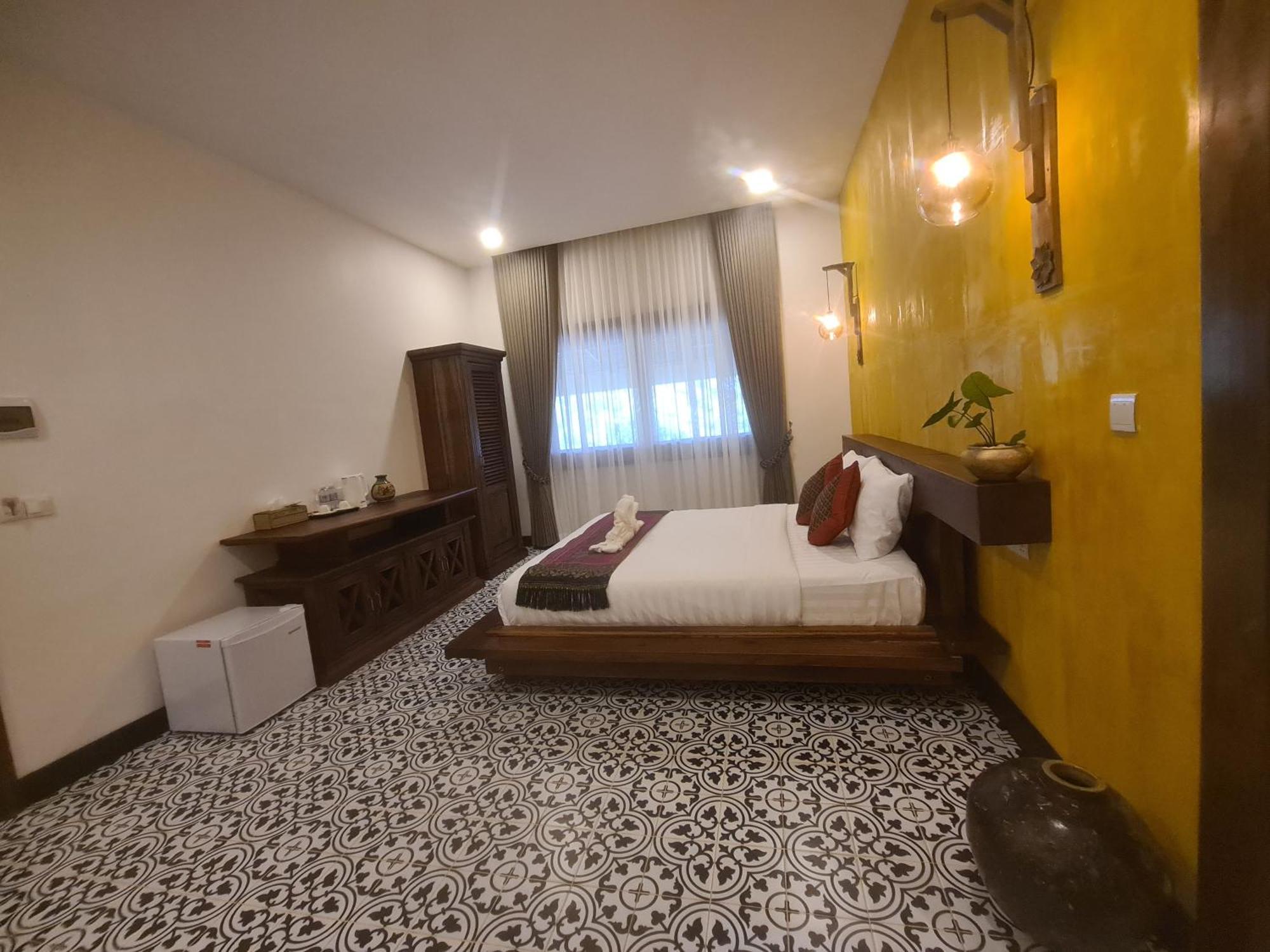 Villa Romduol กำปอต ภายนอก รูปภาพ