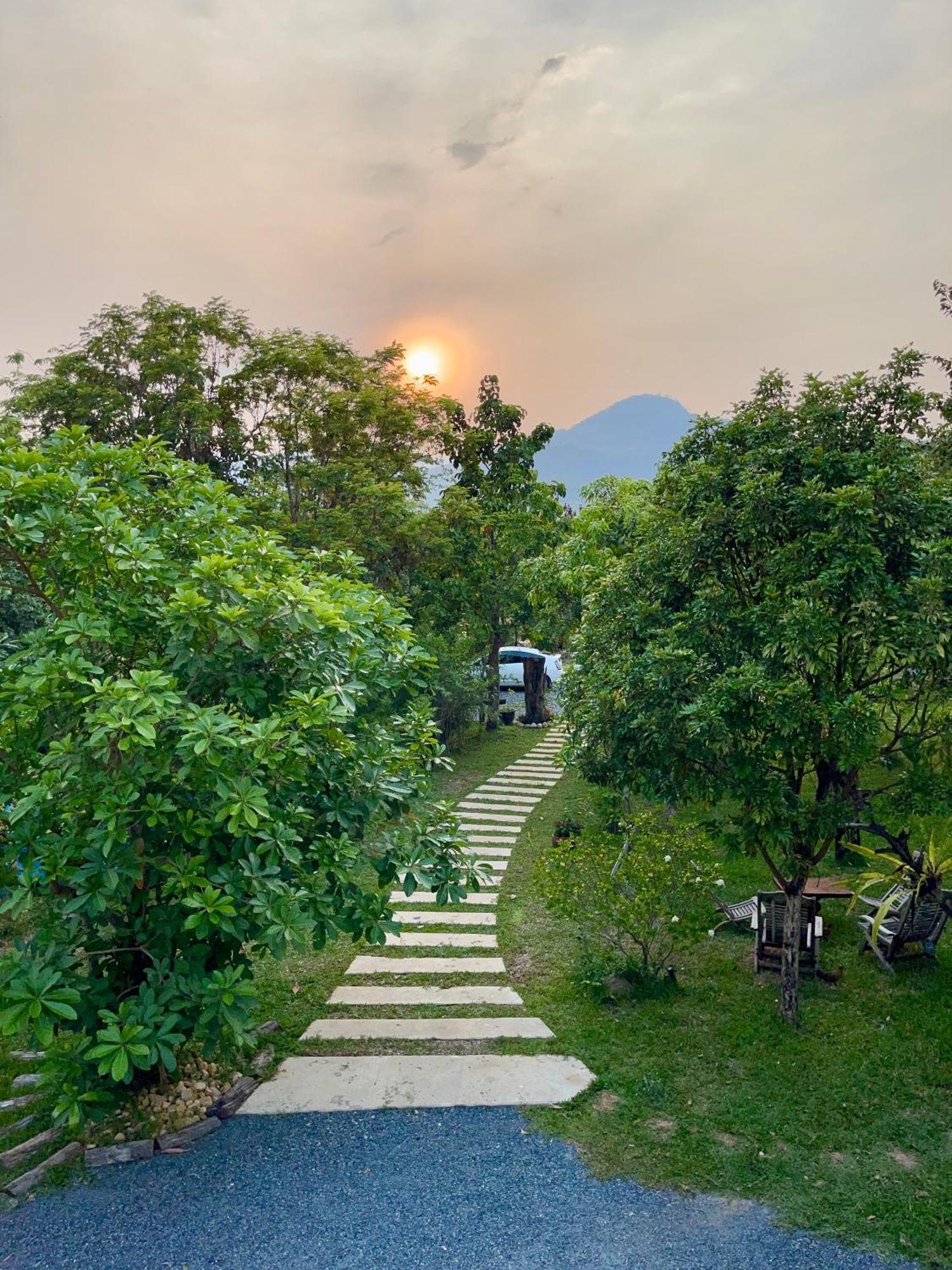 Villa Romduol กำปอต ภายนอก รูปภาพ