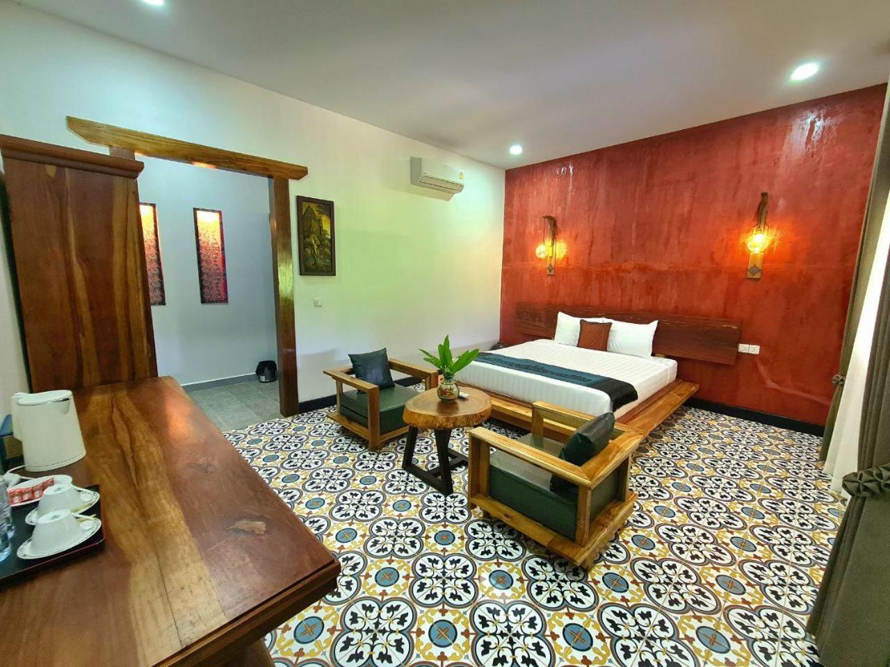 Villa Romduol กำปอต ภายนอก รูปภาพ